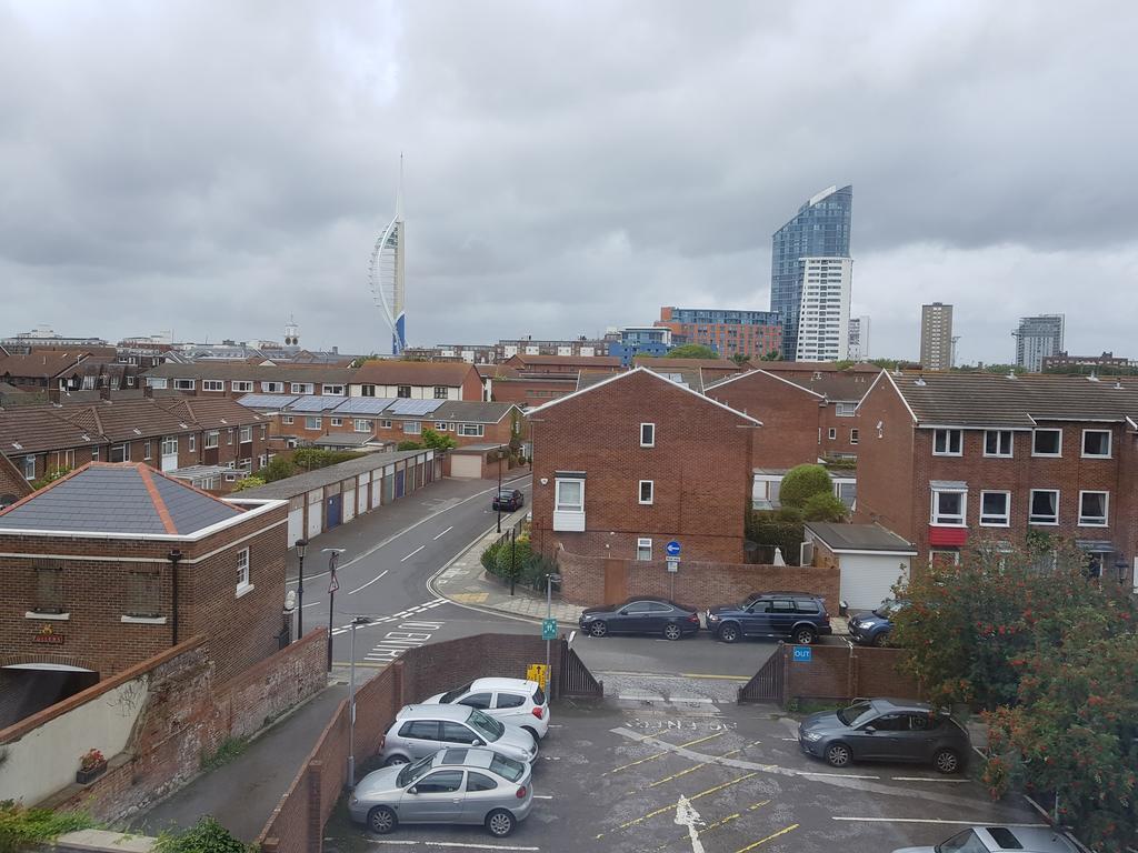 Apartamento Braganza House Portsmouth Exterior foto